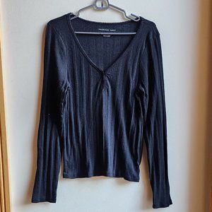 American Eagle Black Ribbed V-Neck Jersey Size XL